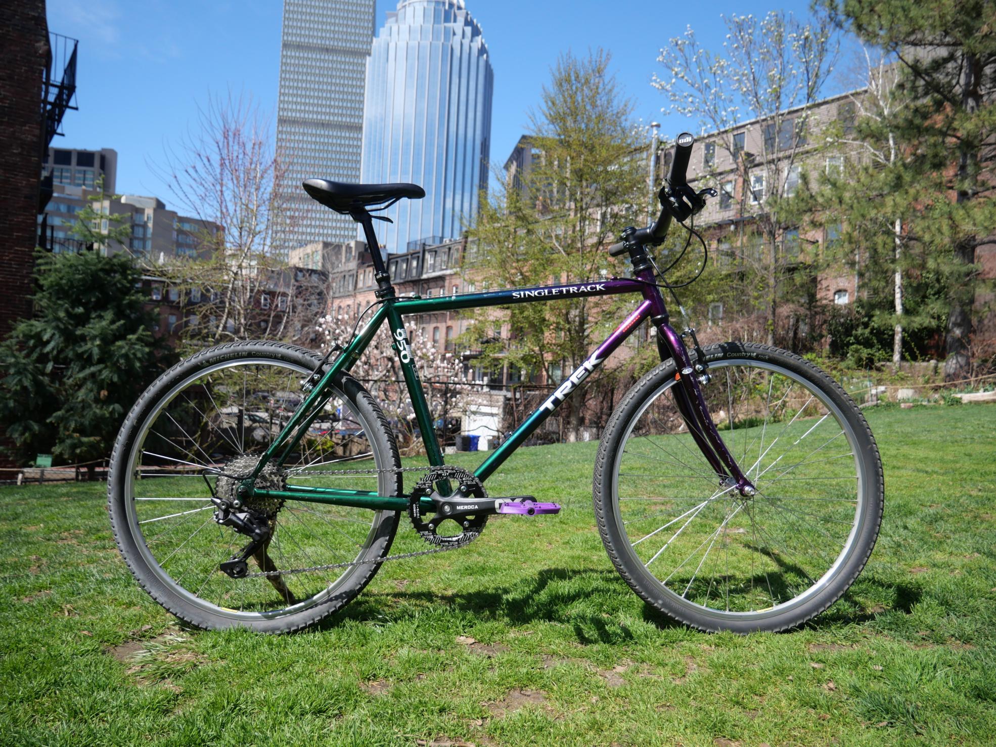 1995 Trek Singletrack 950 Green and Purple