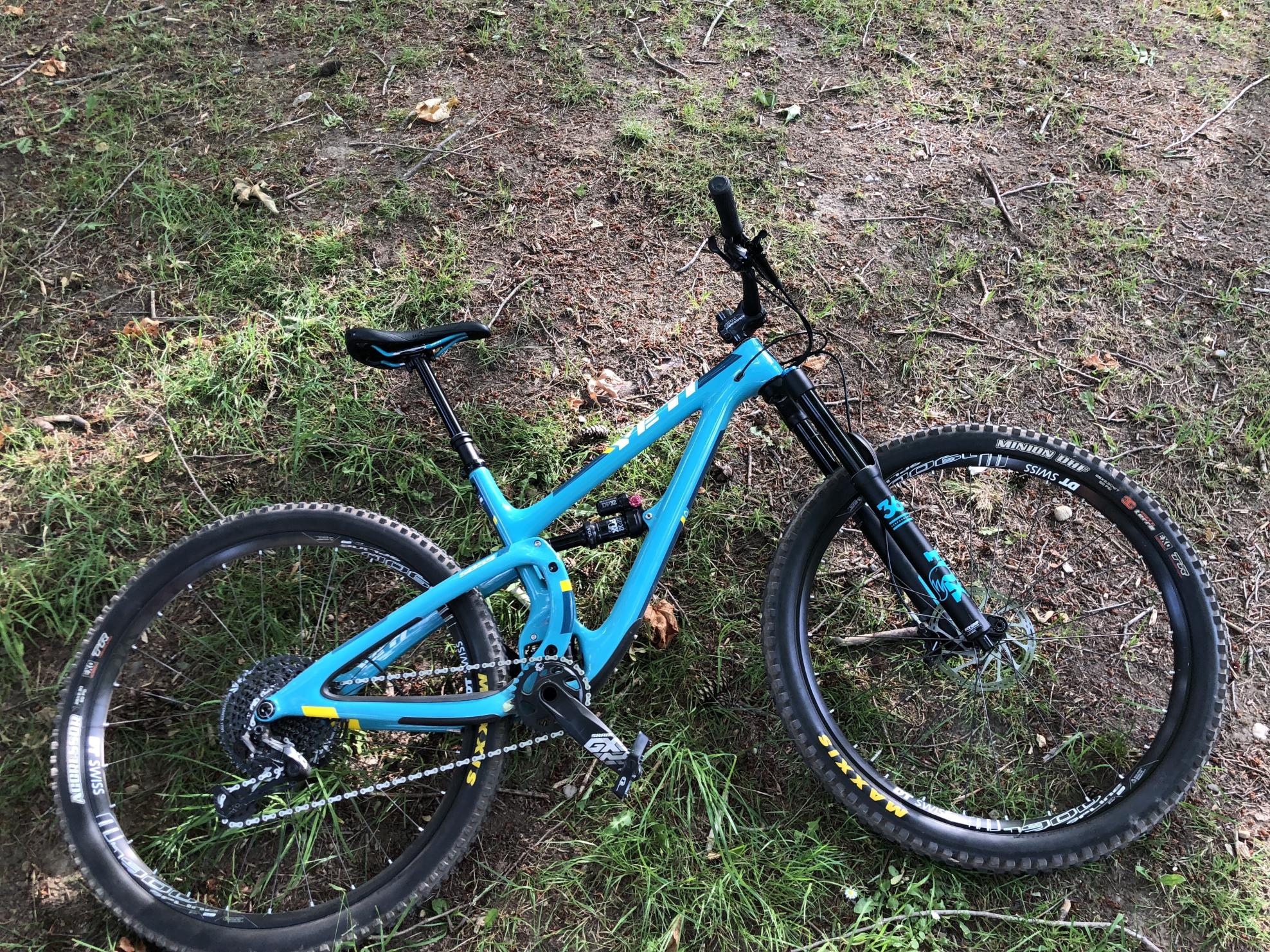 2019 Yeti SB5.5 CARBON GX1 TURQ MD Teal