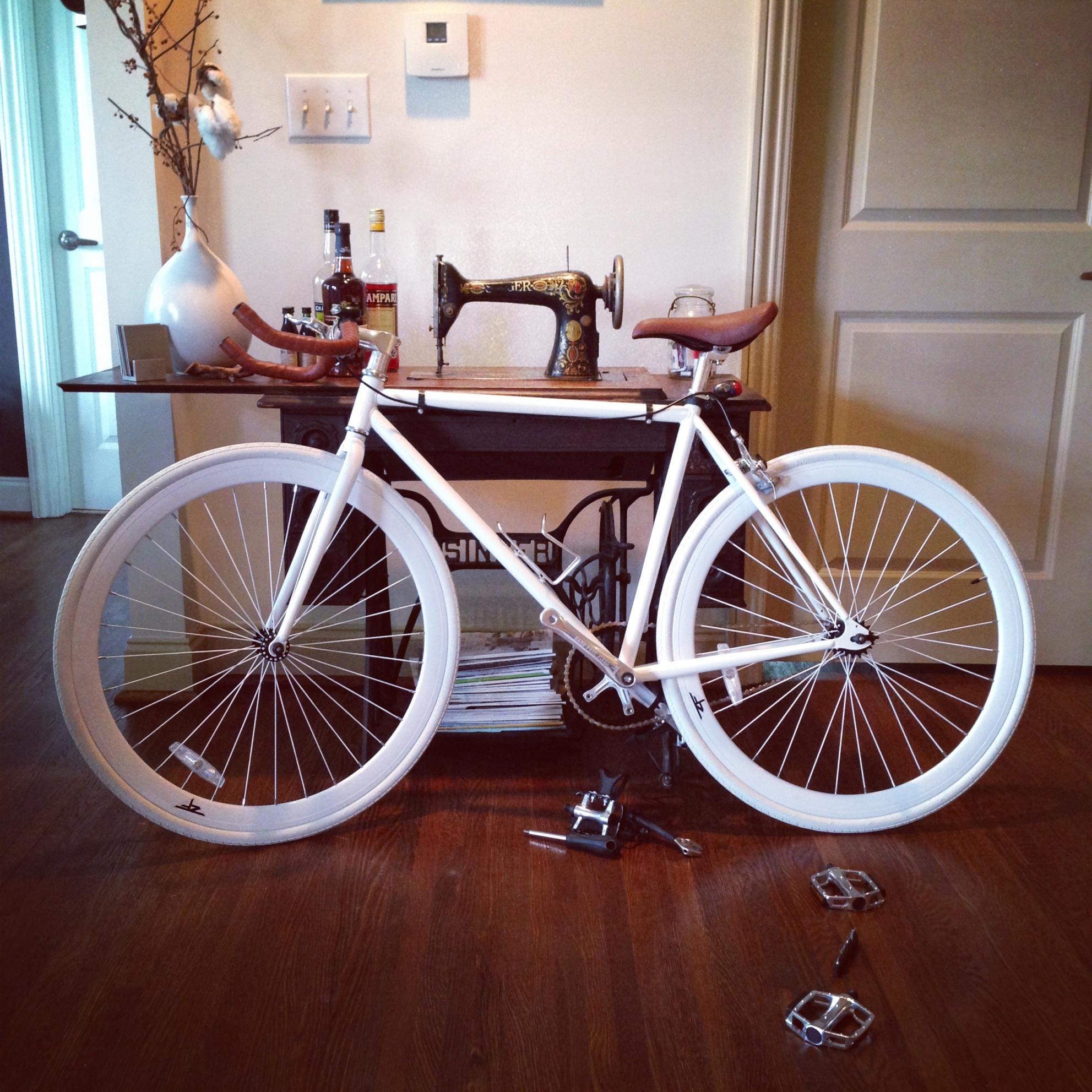 2014 Zycle Fix Road bike White and Brown
