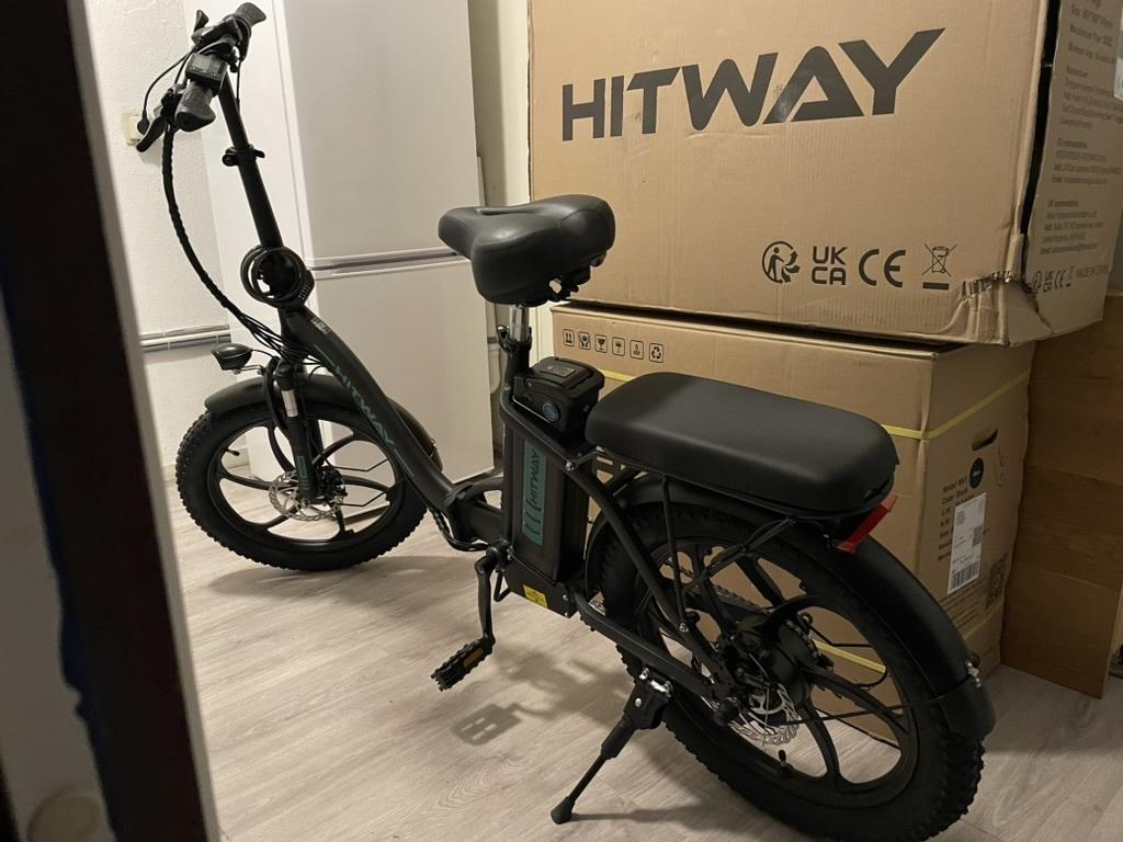 2022 Hitway Black