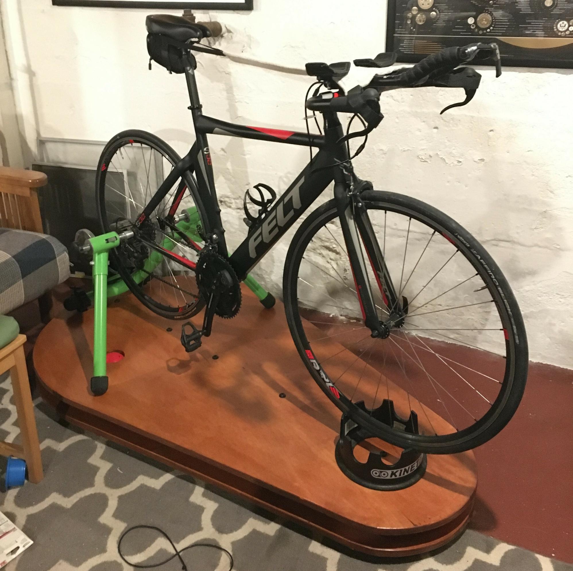 Felt S-32 Black