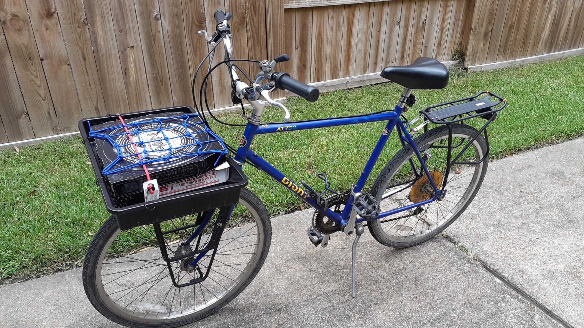 1989 Giant AT720 Blue