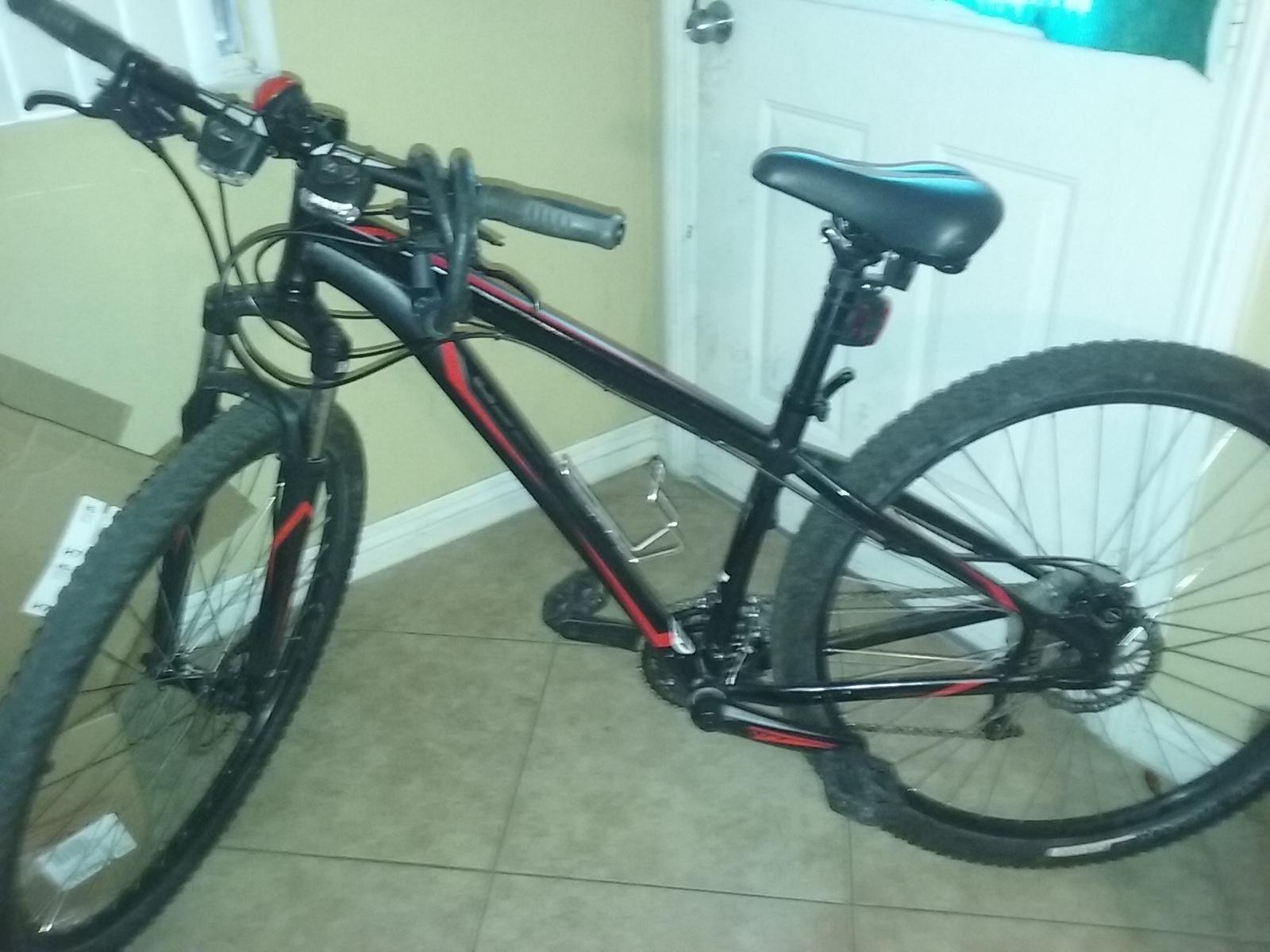 2013 Specialized Black and Red