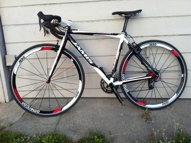 2010 Jamis Supernova  Black