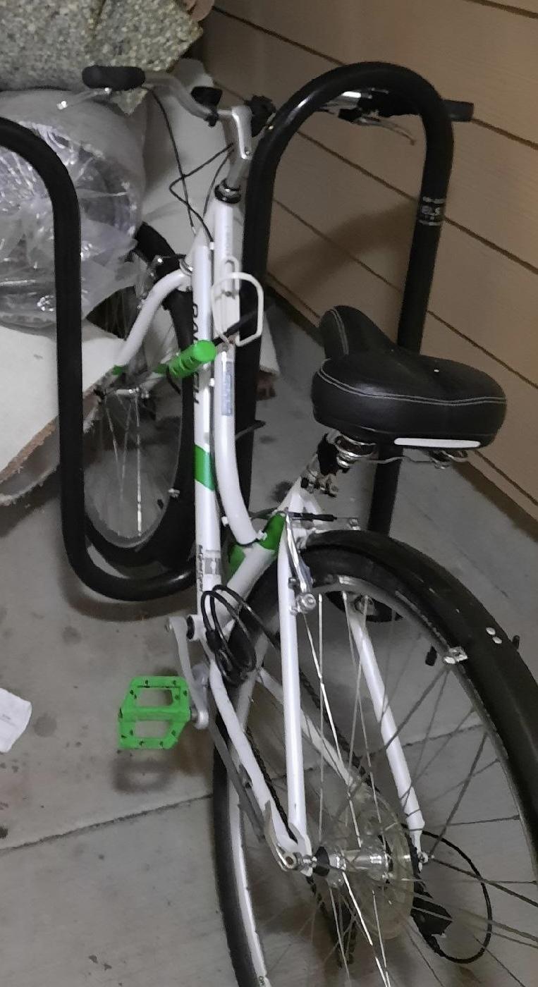 2018 Raleigh Walkthrough Crusier White and Green