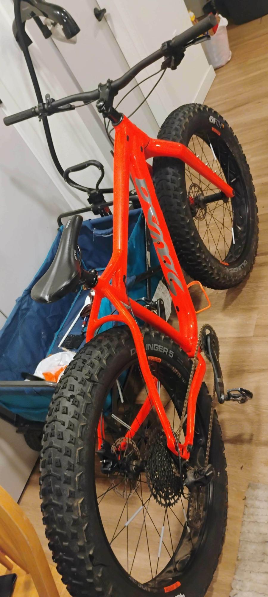 Salsa Mukluk l Orange