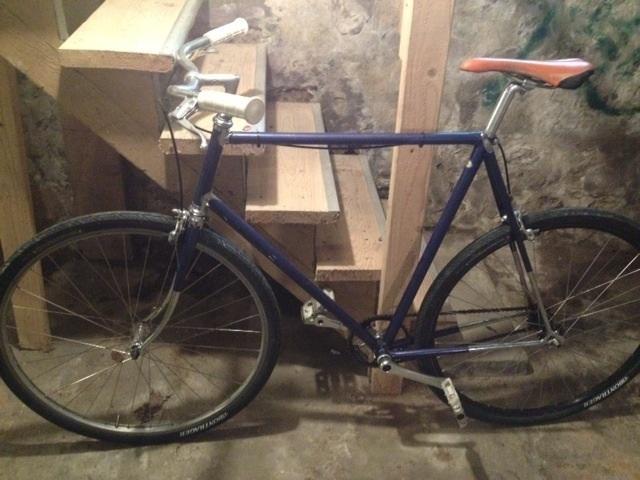 1977 Sekai 4000  Black