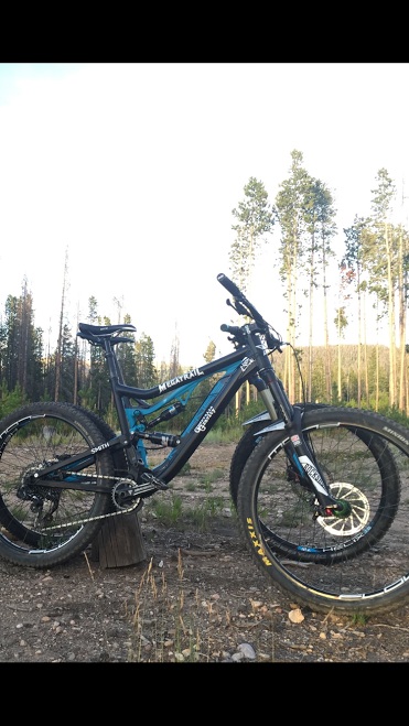 2016 Guerrilla Gravity Megatrail Black