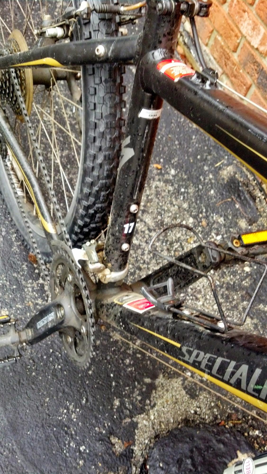 2008 Specialized Hardrock Sport Black and Yellow or Gold