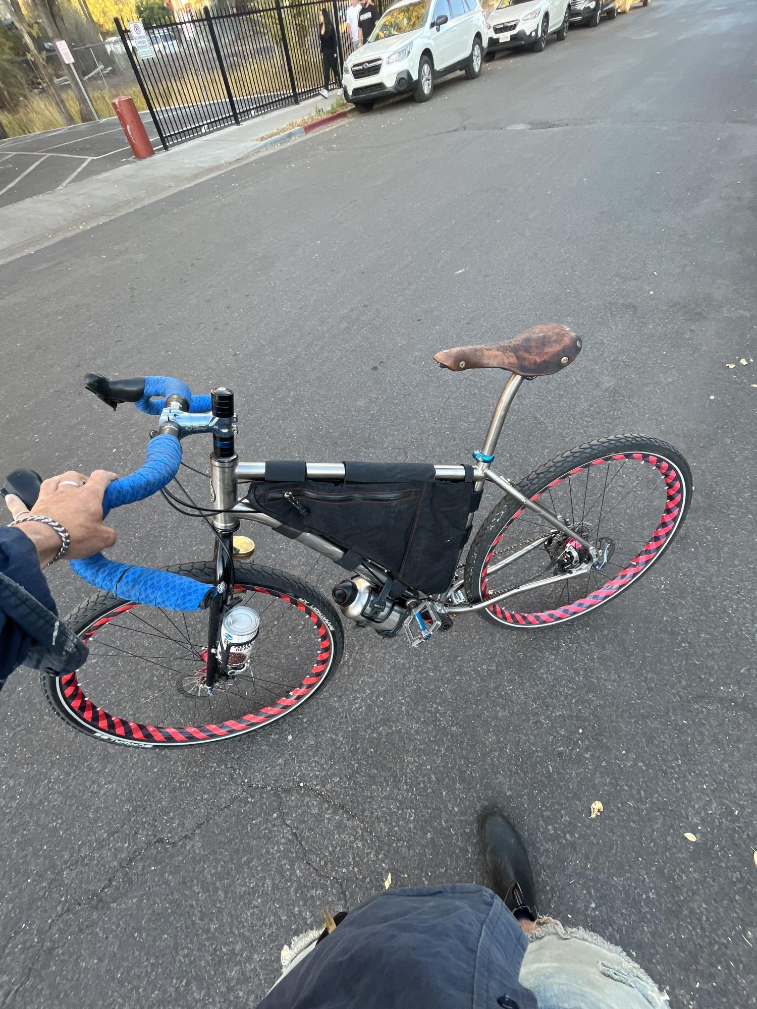 Salsa Fargo 20 Silver, gray or bare metal