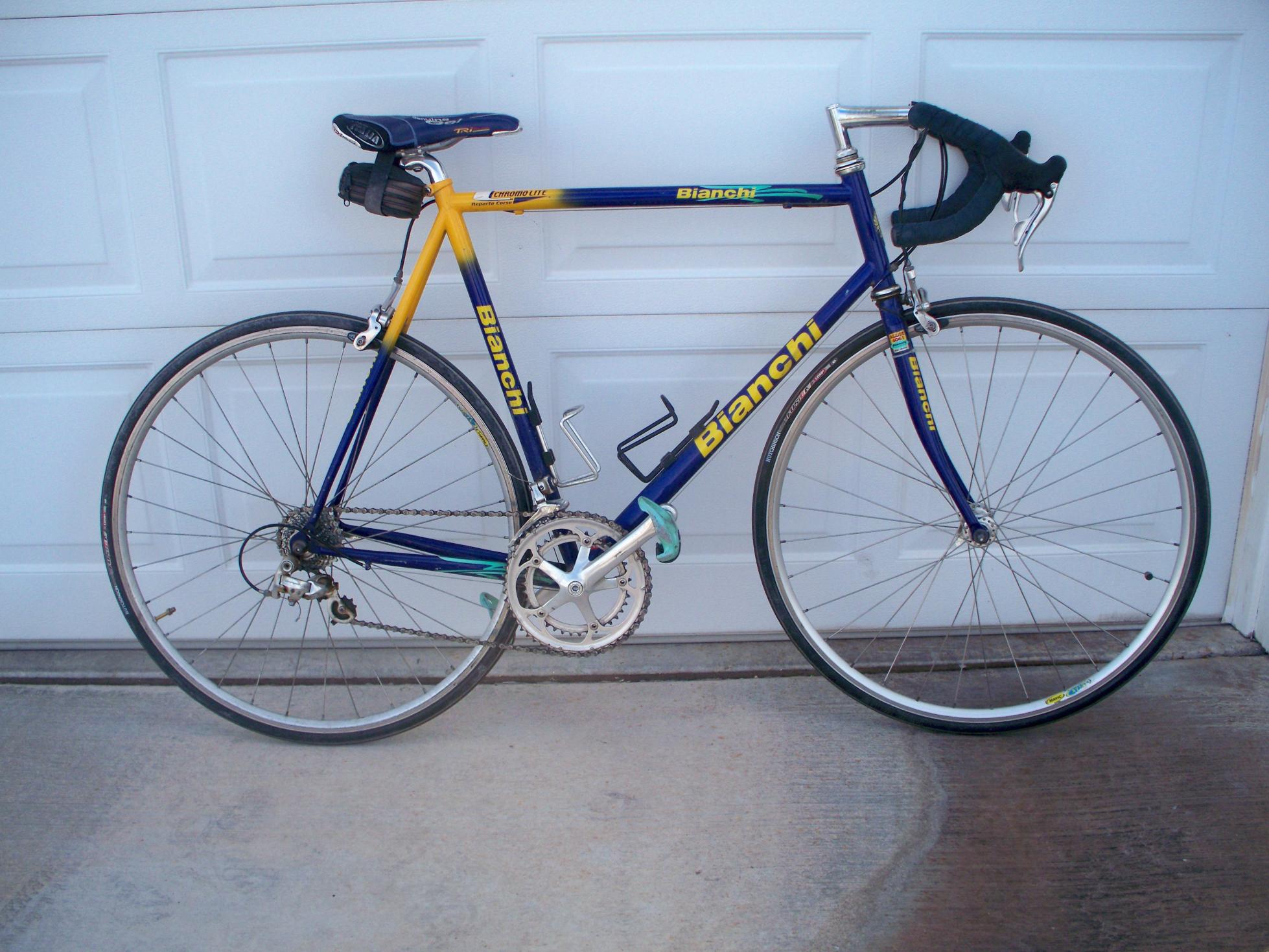 Bianchi Reparto Corse Blue