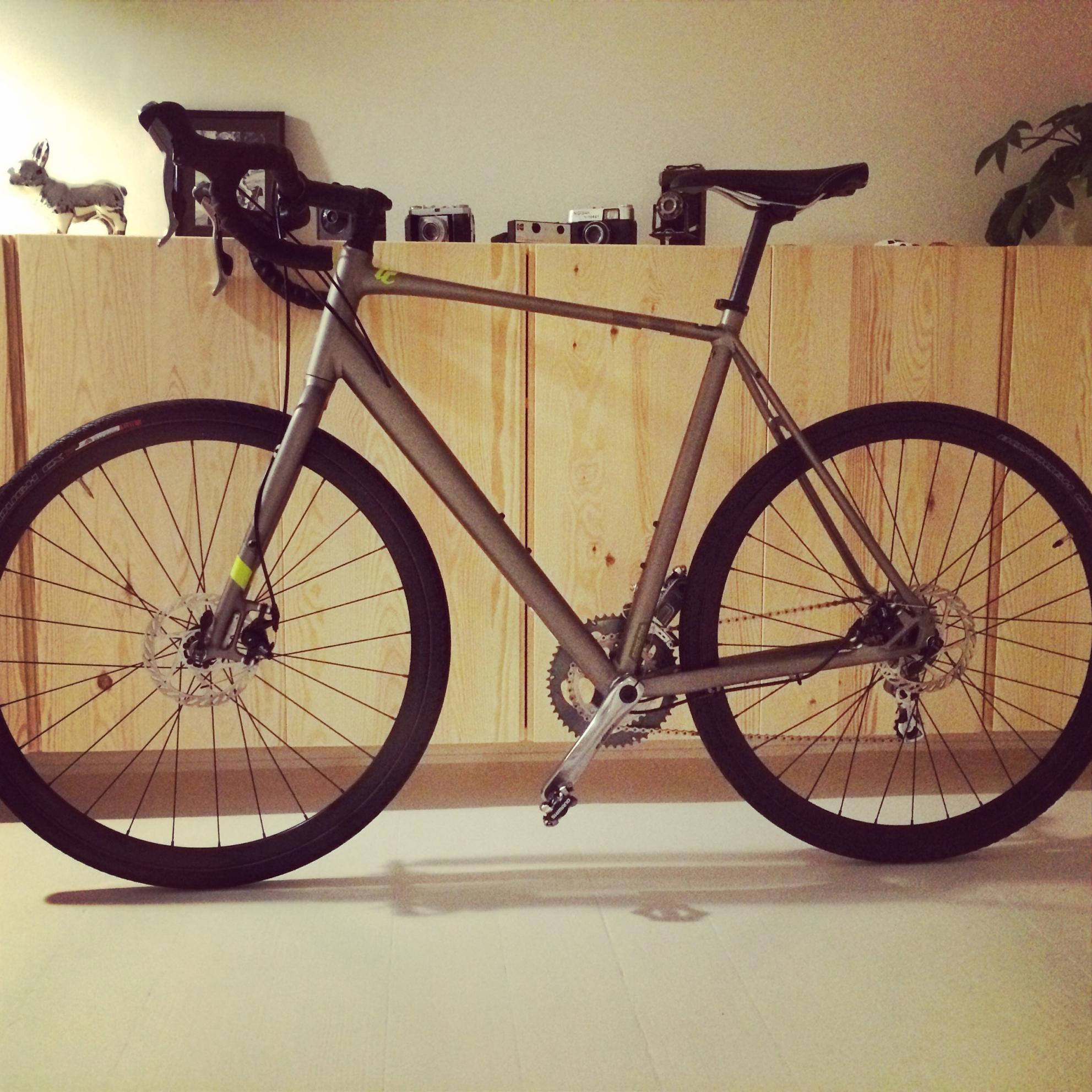 2014 Specialized Tricross Elite Disc  Silver or Gray