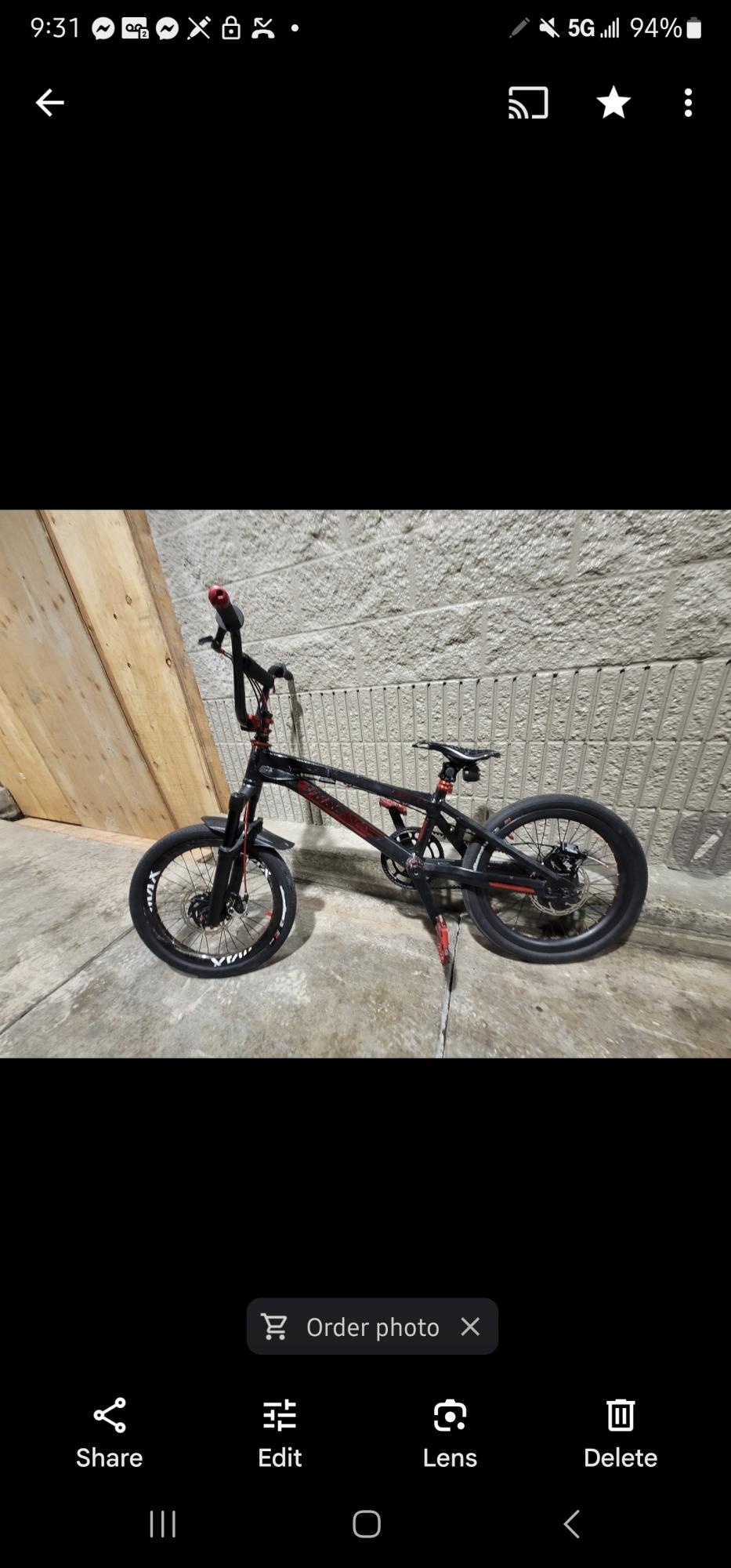 Yess Mxy Black and Red