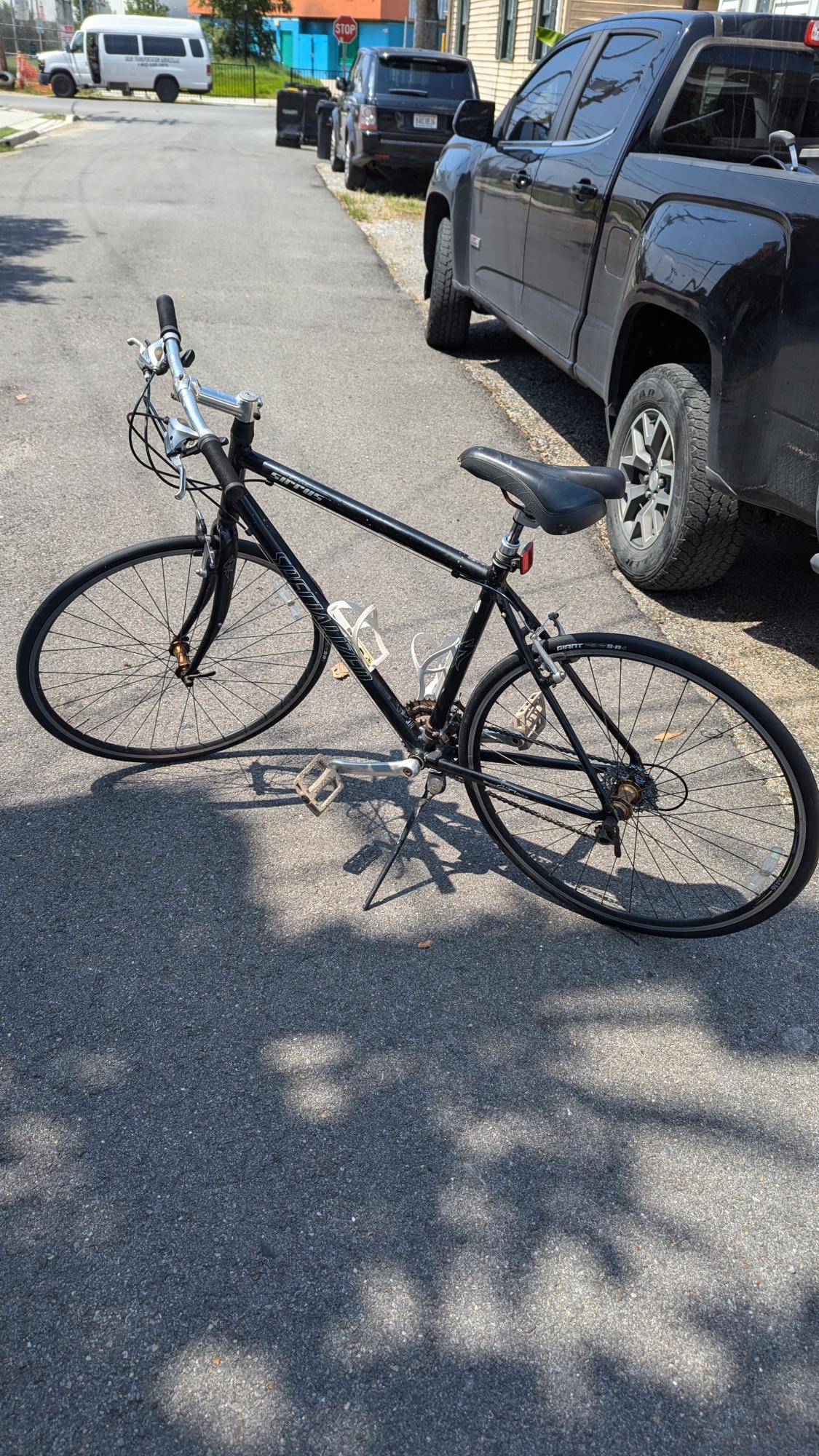 2011 Specialized Sirrus Black