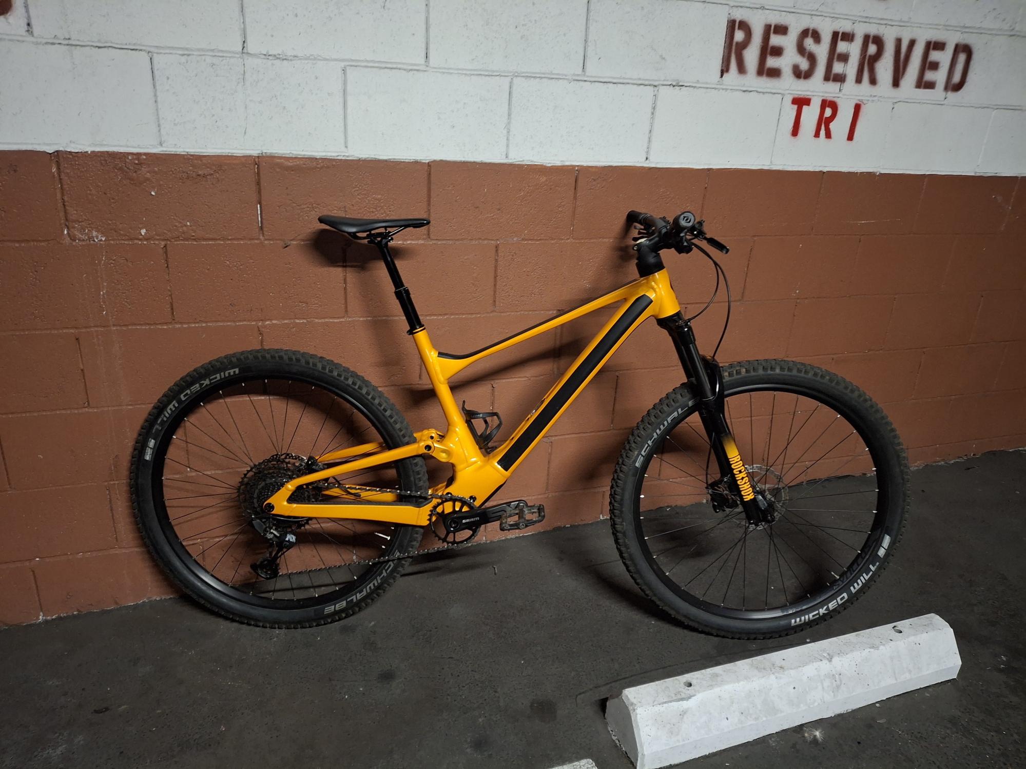 2022 SCOTT Spark Orange