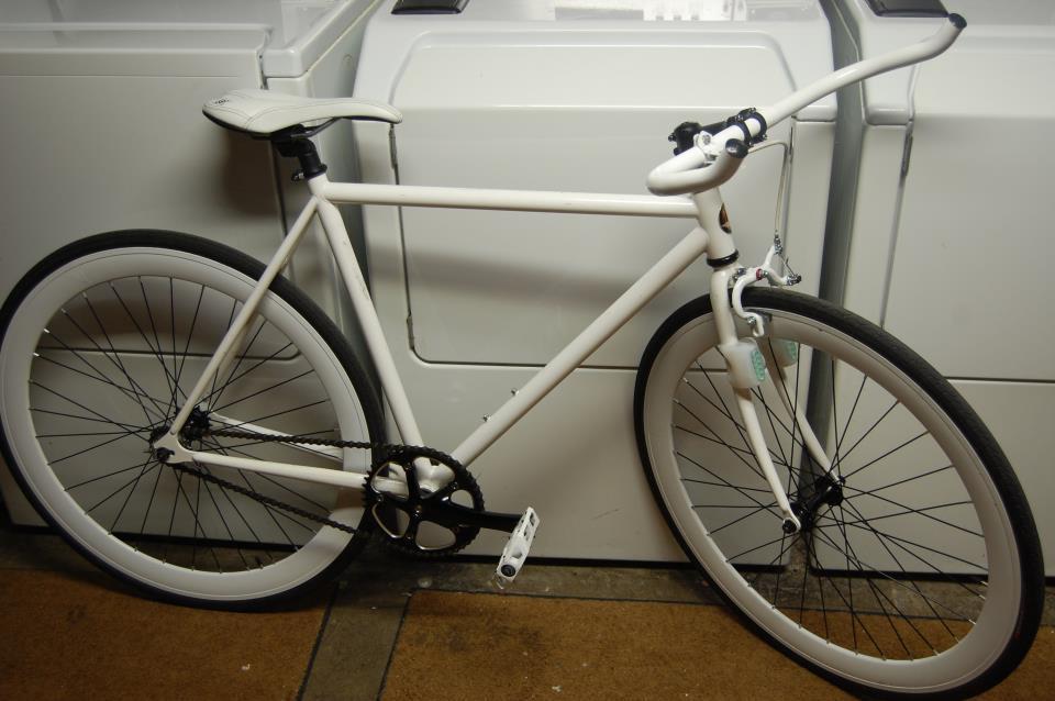 2010 Motobecane Single Speed  White