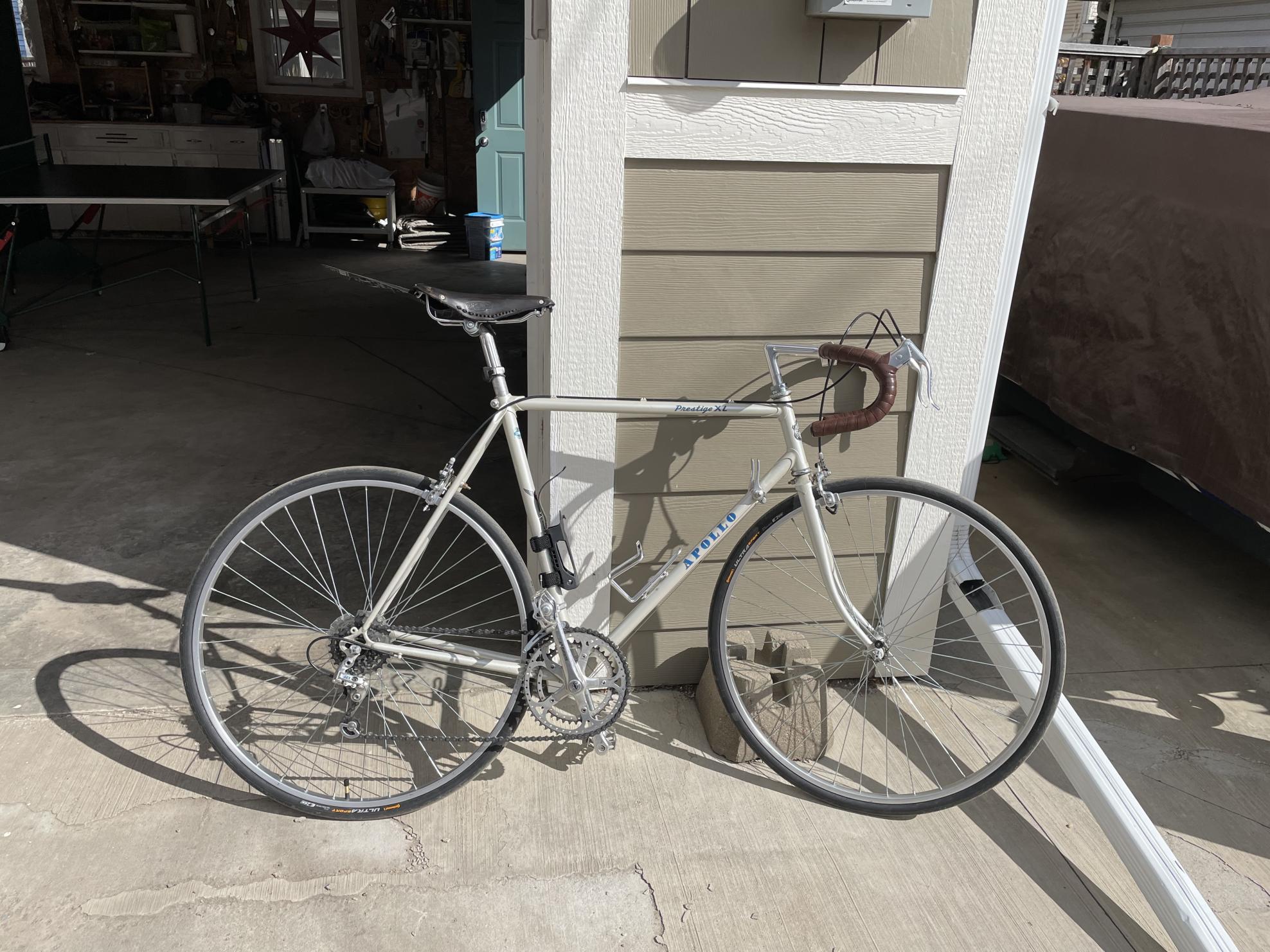 Apollo Prestige XL White