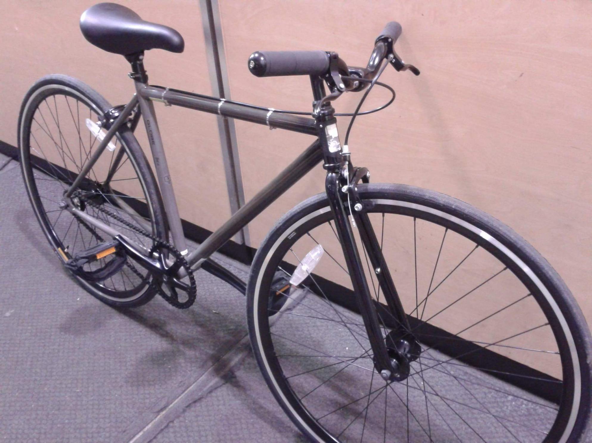 2014 Specialized Roll 1 Black and Silver or Gray