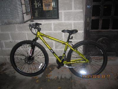 Kent Thruster 29er Men's Mountain Bike (29... Yellow or Gold