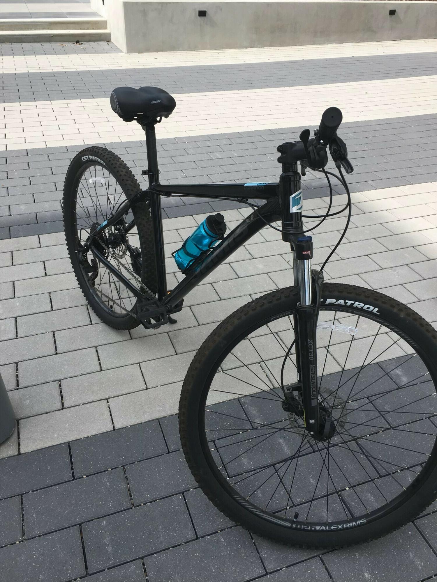 2022 Jamis Durango A1 Black