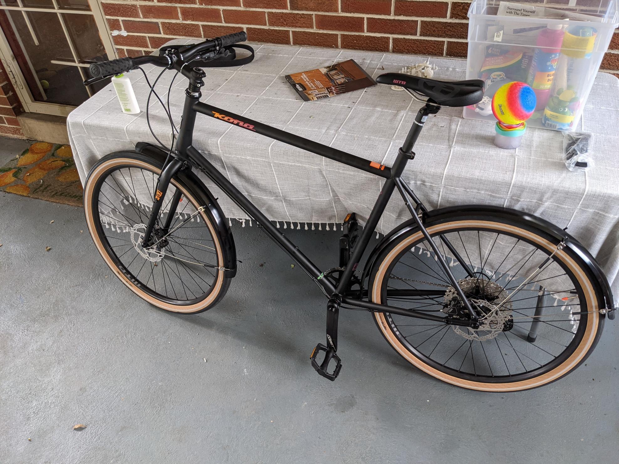 2021 Kona Dr Dew Black