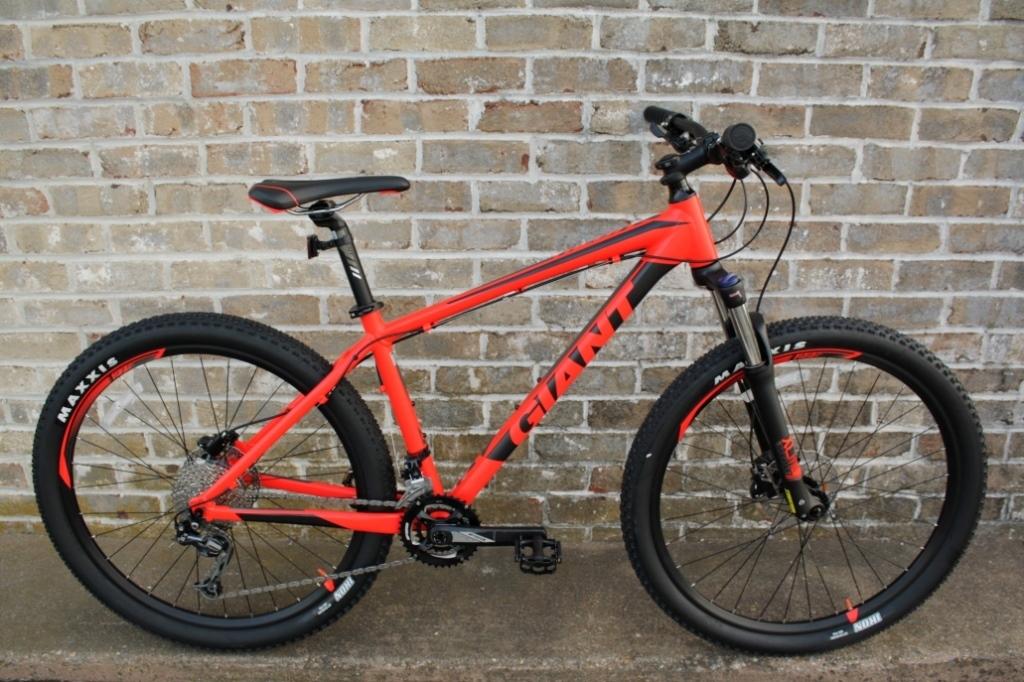 2017 Giant Talon 2 Red