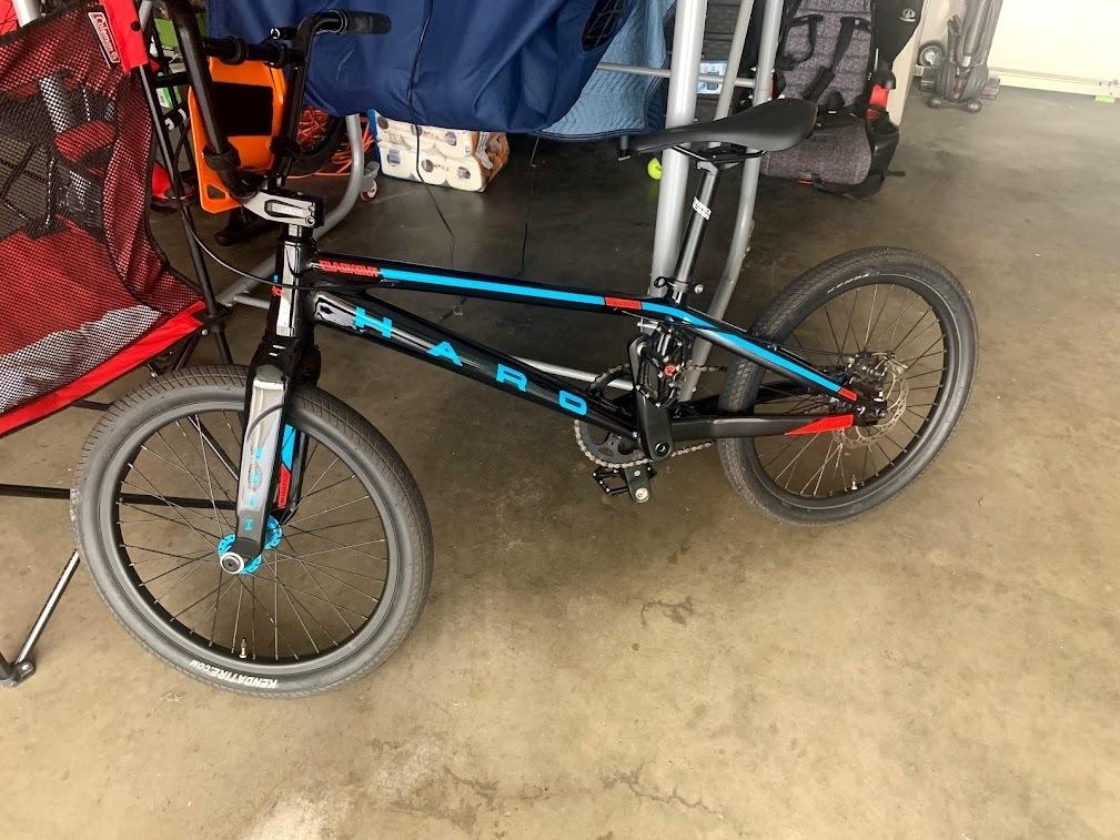 2021 Haro Blackout Black