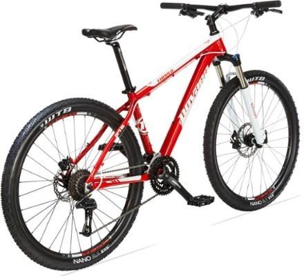 2016 Novara Tupelo Red and White