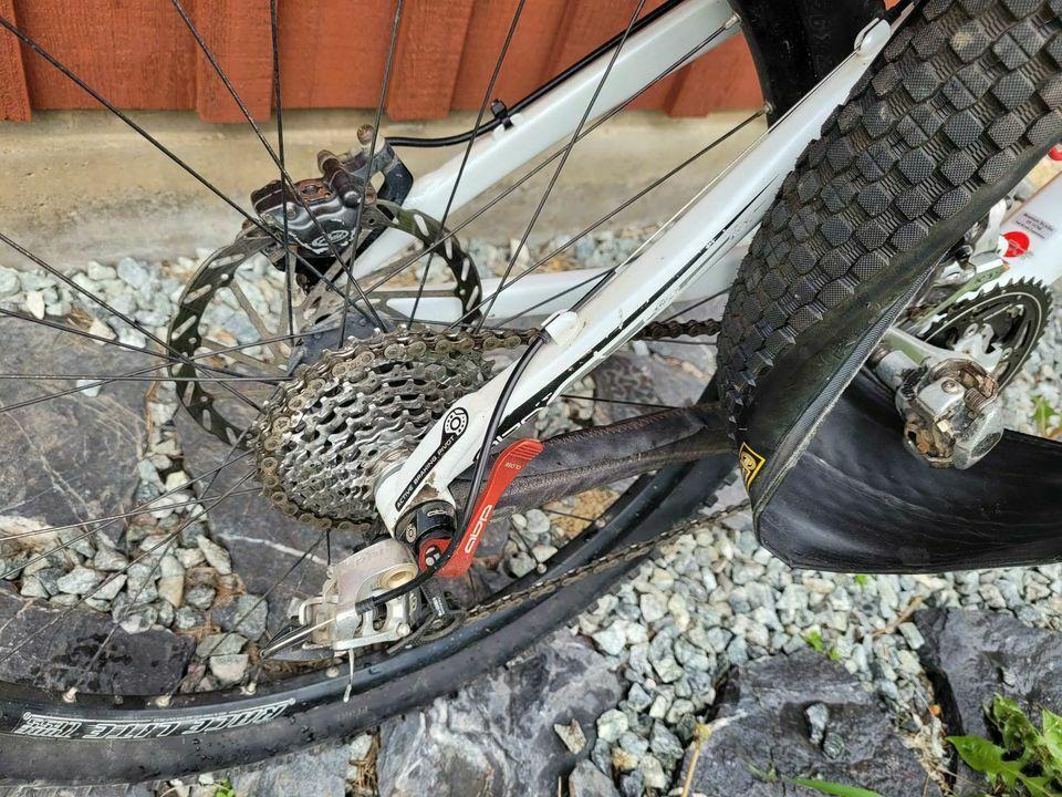 2008 Trek Fuel EX 9 White