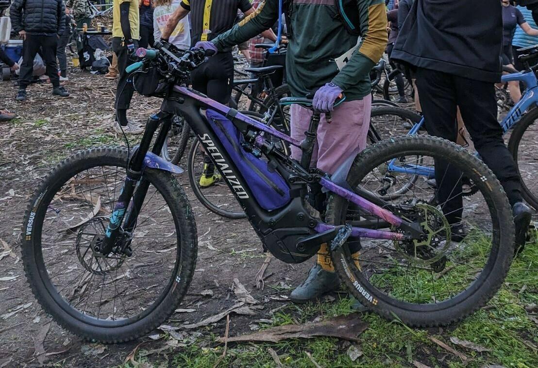 2023 Specialized Levo comp carbon Black