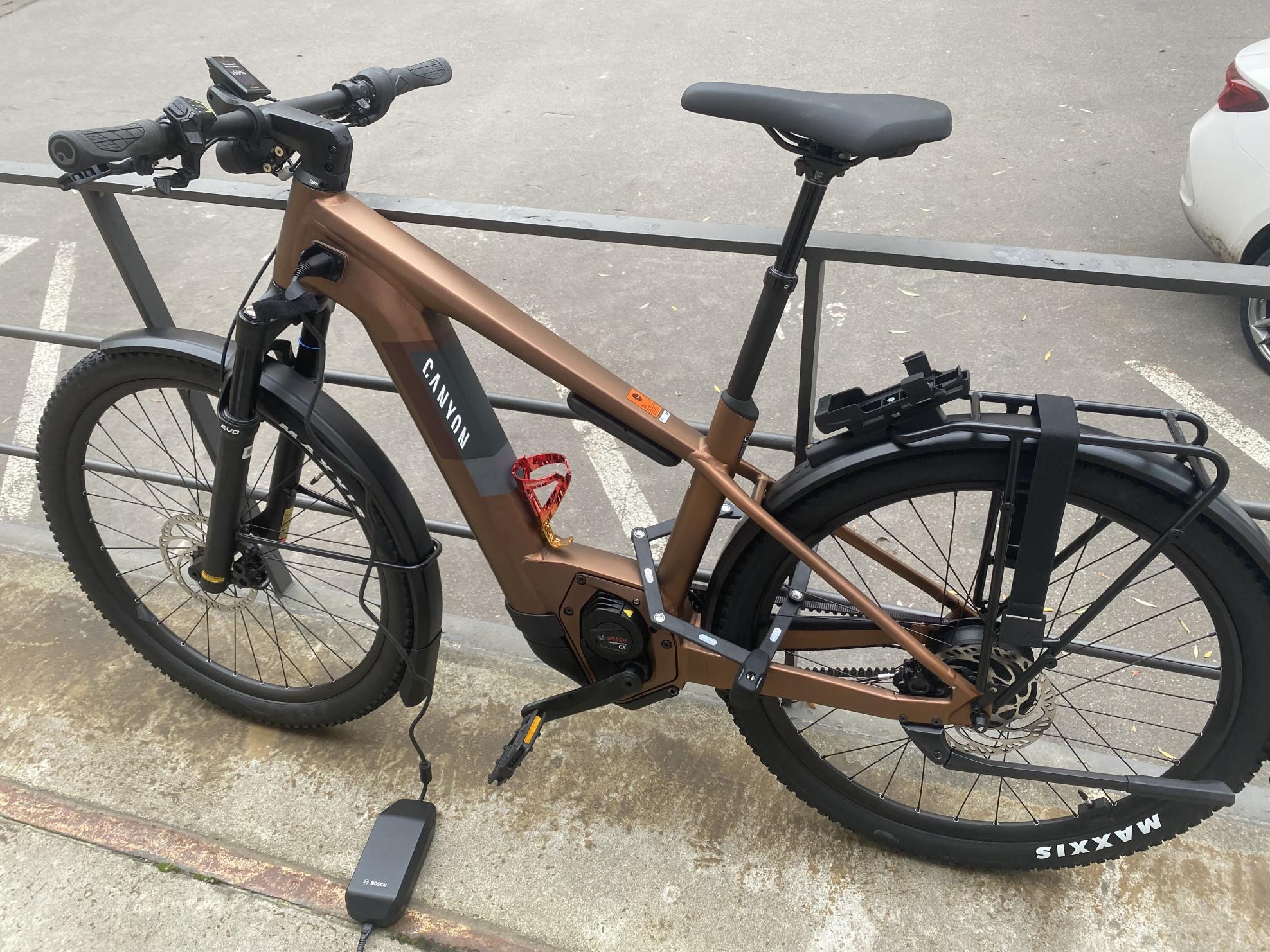2022 Canyon bicycles Pathlite:ON 8 SUV Brown