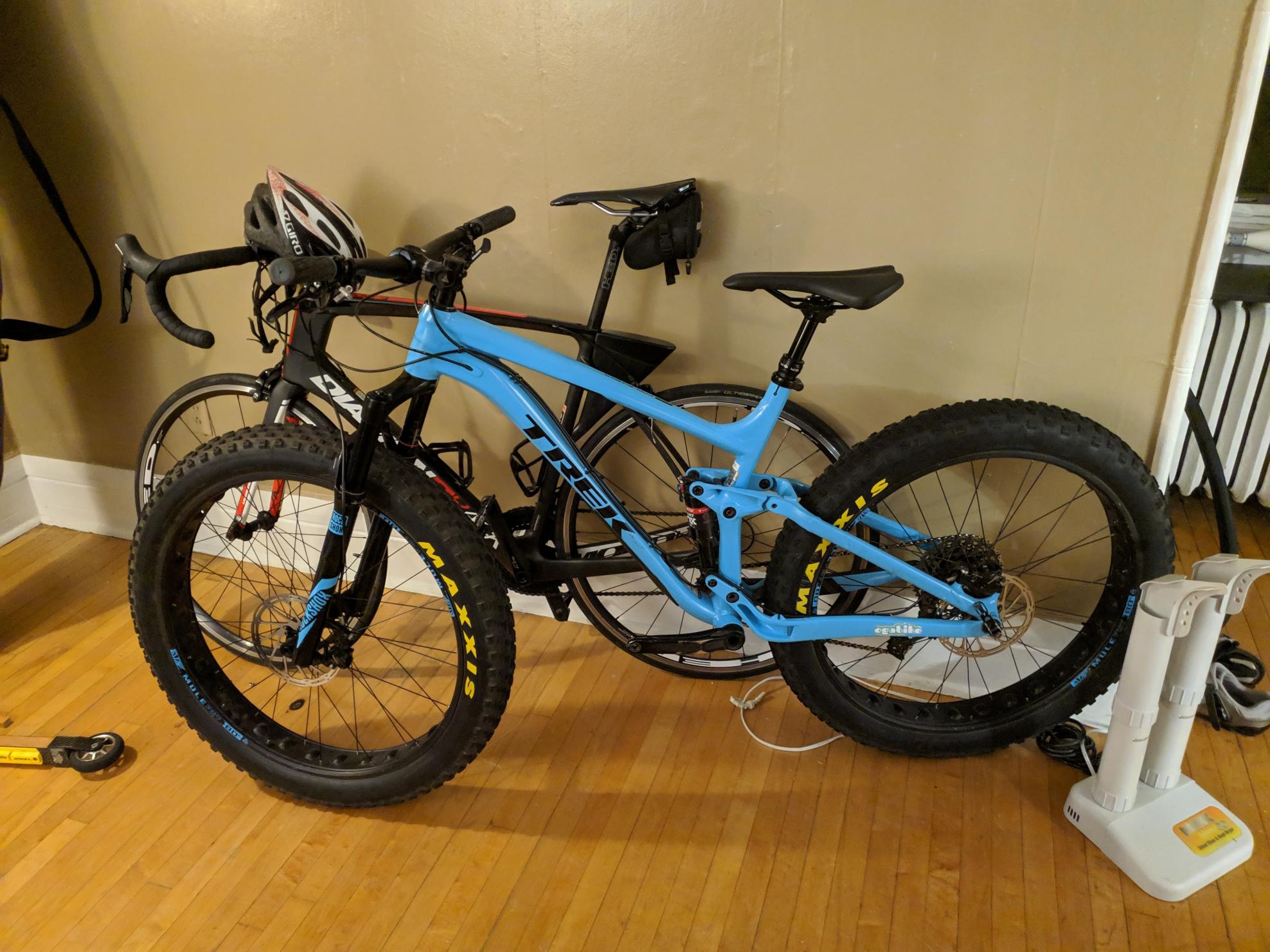 2017 Trek Farley EX-8 Blue