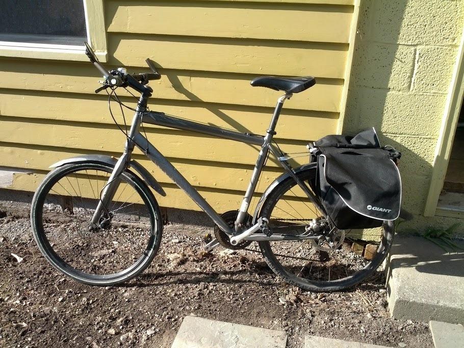 2008 Trek SU 2.0 Silver, gray or bare metal