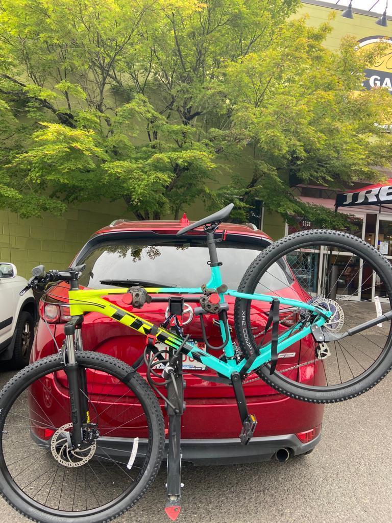 2021 Trek MARLIN 5 Teal and Yellow or Gold