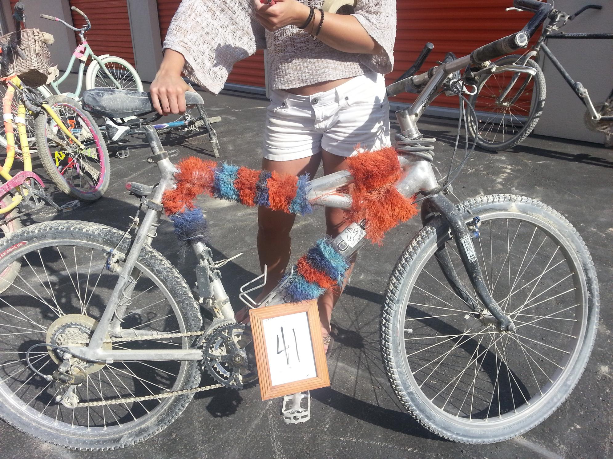 Cannondale Killer V Silver or Gray