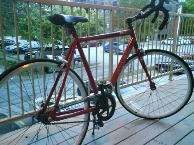 2010 Schwinn Exit  Red