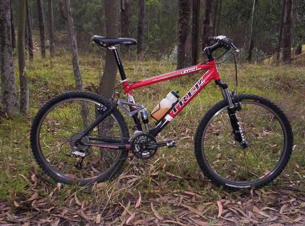 2003 Trek Fuel 80  Red