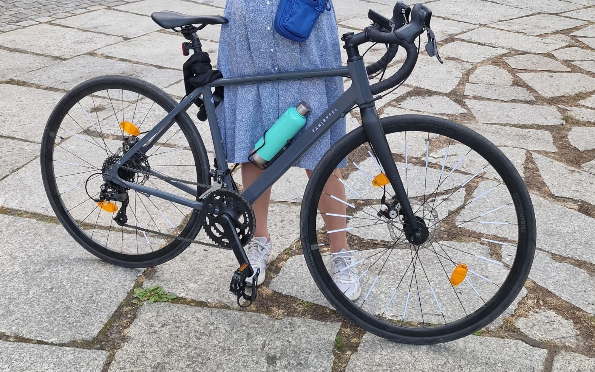 2023 Decathlon Van Rysel RC120 Woman S Silver, gray or bare metal