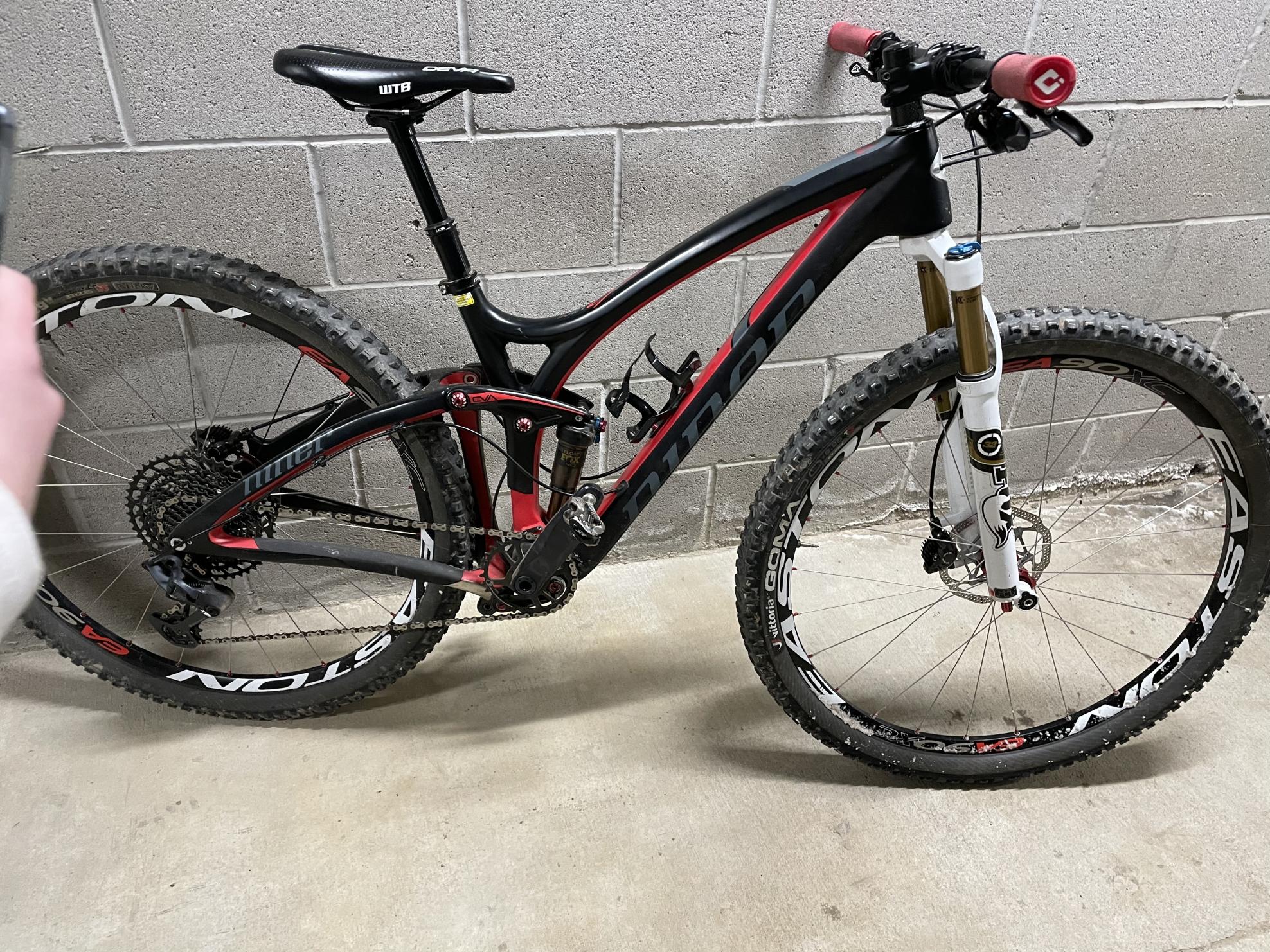 2014 Niner Jet RDO Black and Red