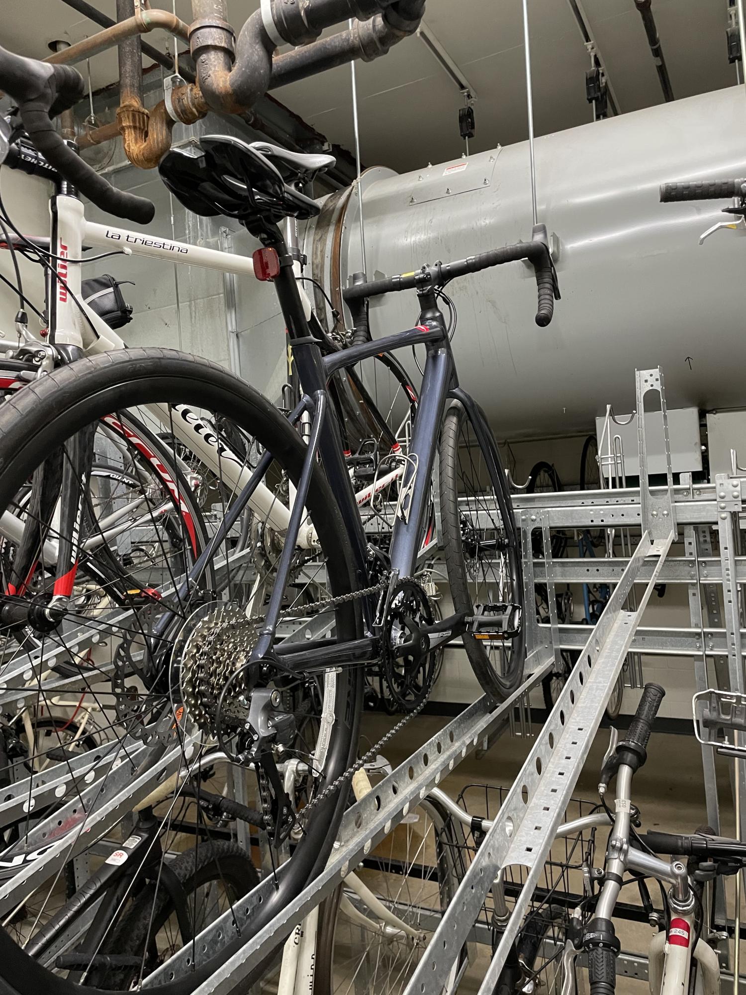 2023 Giant Contend AR4 Blue