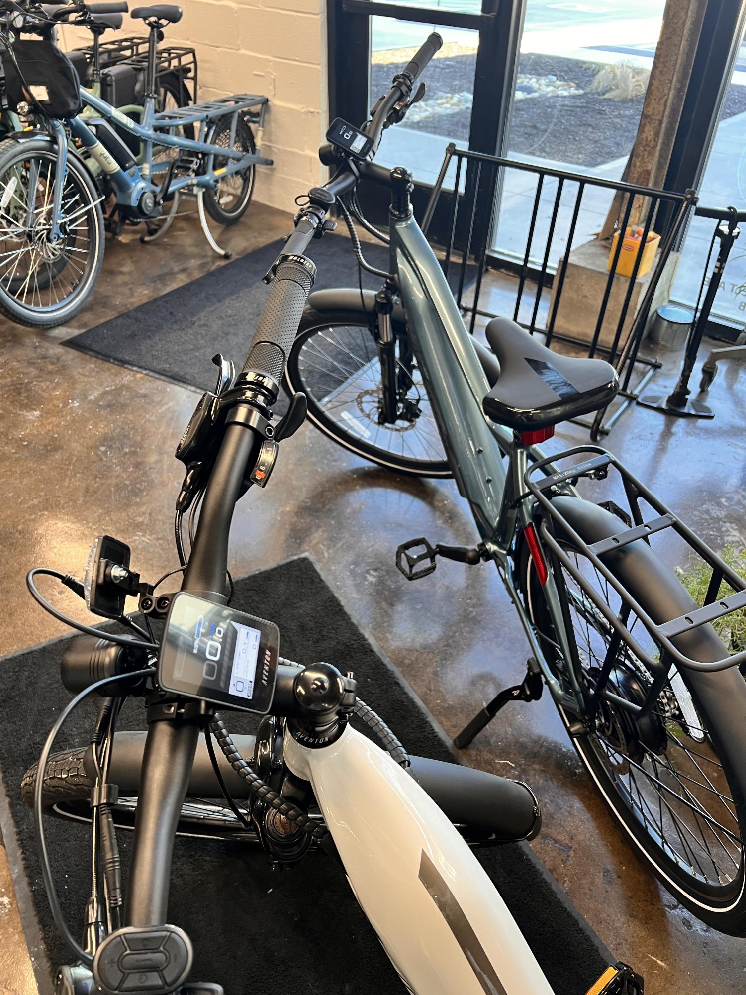 2023 Aventón Level.2 Step-Through Commuter Ebike White