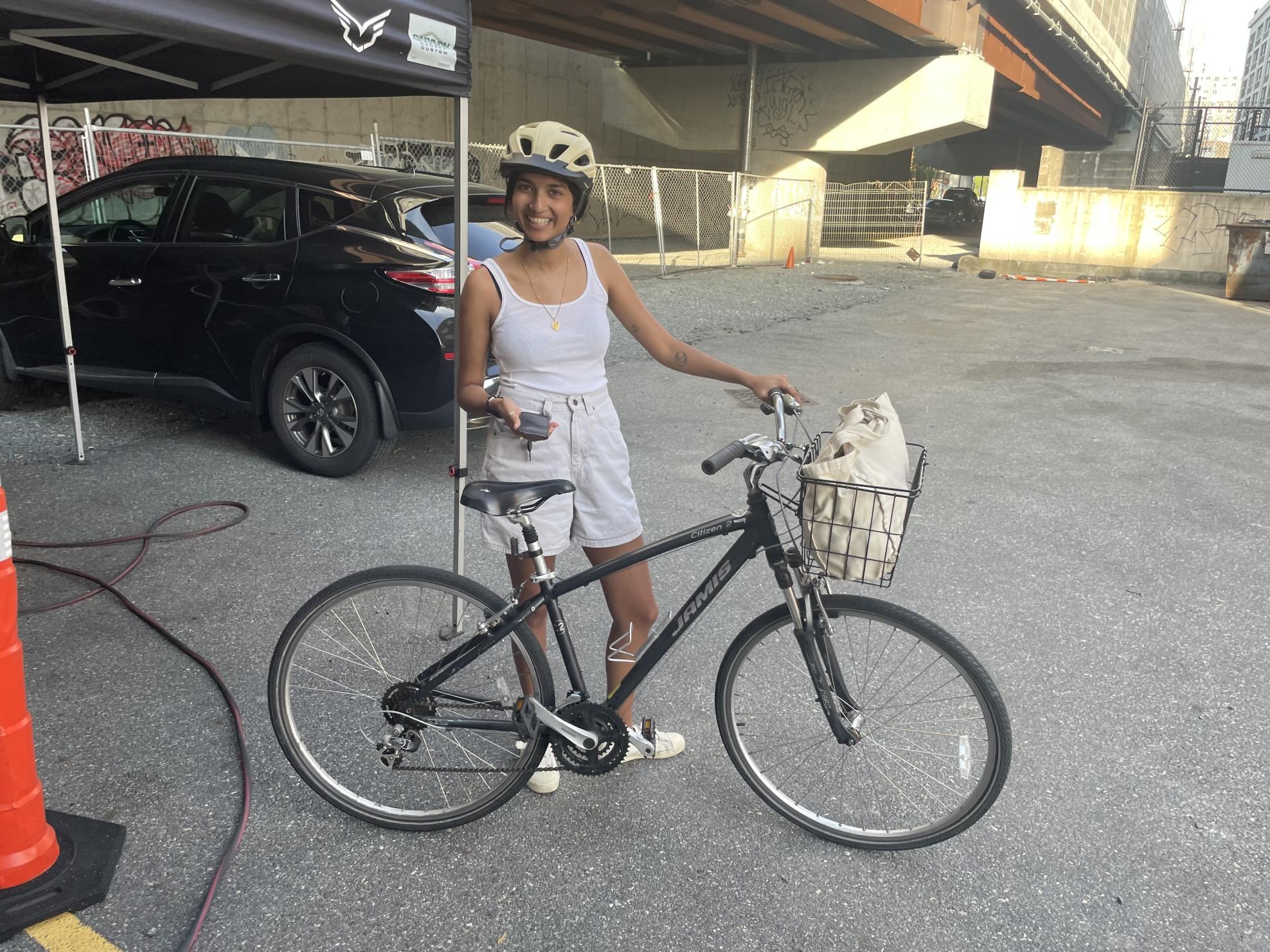 Jamis Explorer 1 Black