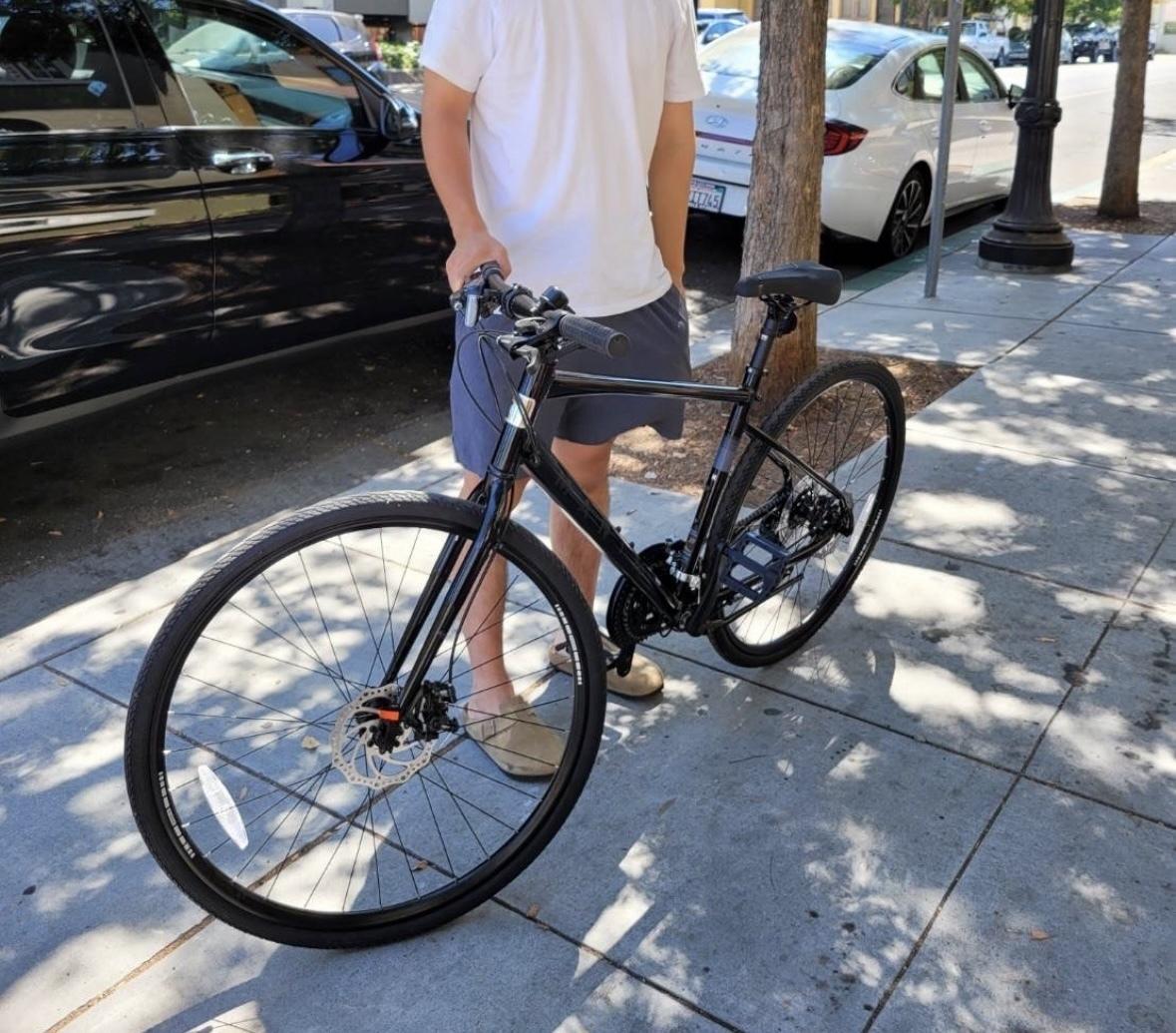2022 Marin Bikes Fairfax 1 Black