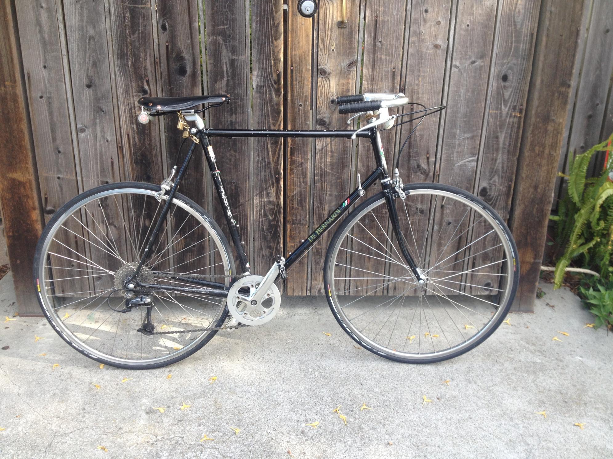 De Bernardi Lugged Steel Black