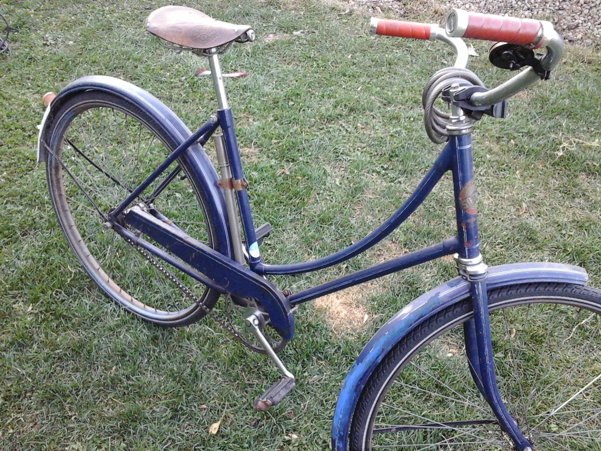 Sterling Bicycle Co. Stepthrough Blue