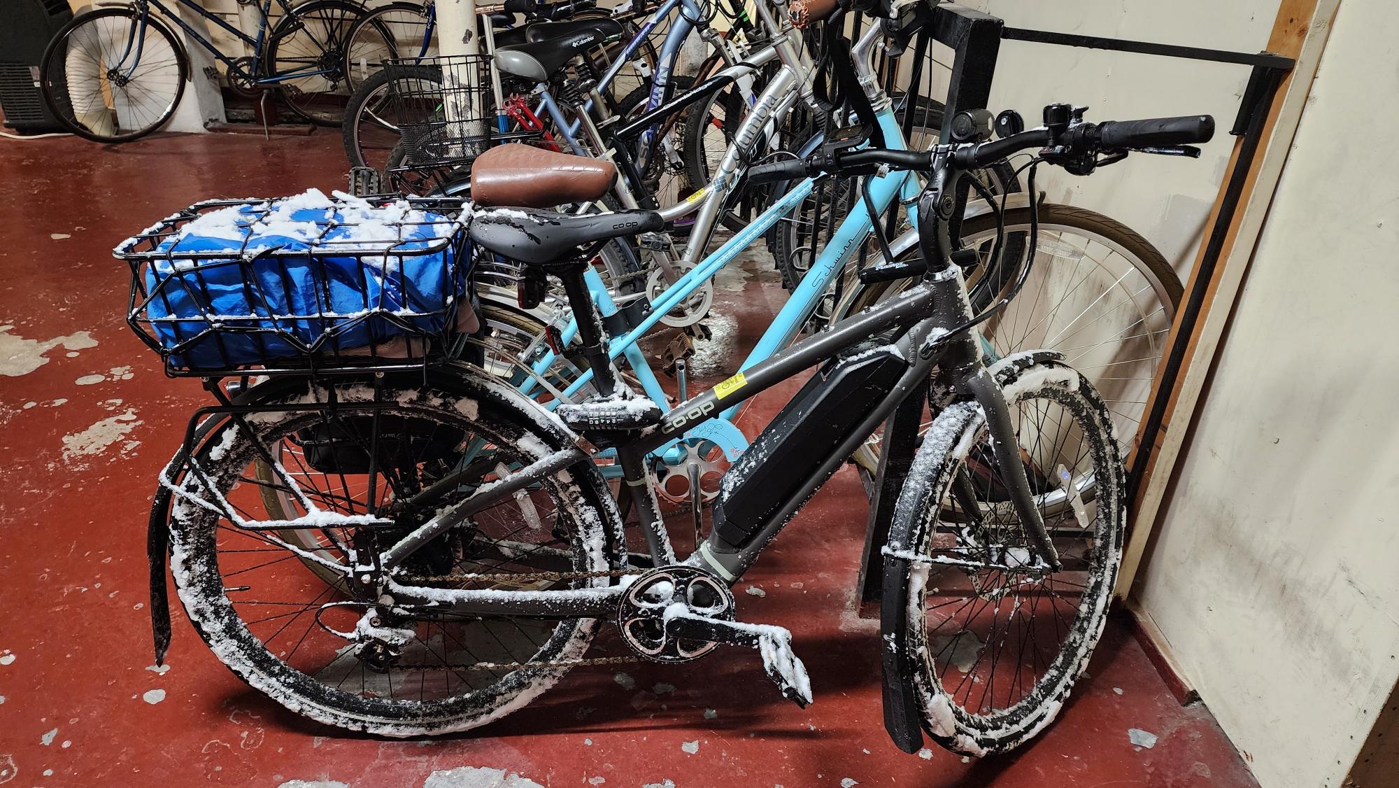 2024 REI Co-op CTY e1.1 electric bike Black