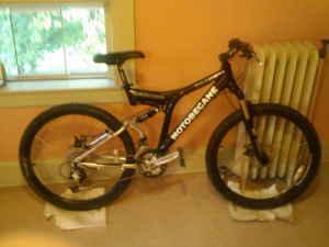 2007 Motobecane 700DS  Black