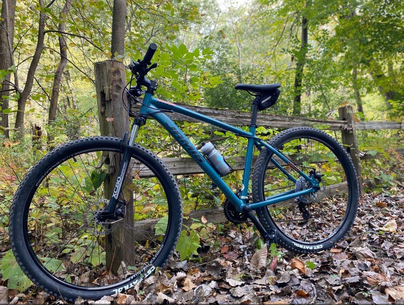 2020 Jamis Divide Blue