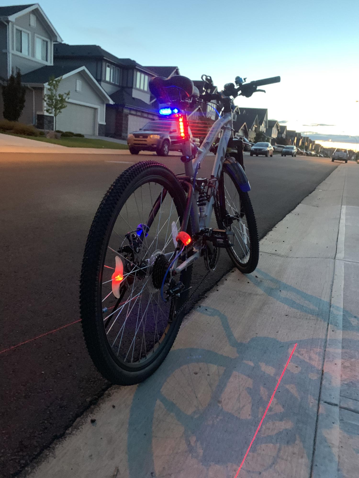 2017 CCM Ds-650 Silver, gray or bare metal, Blue, and Black