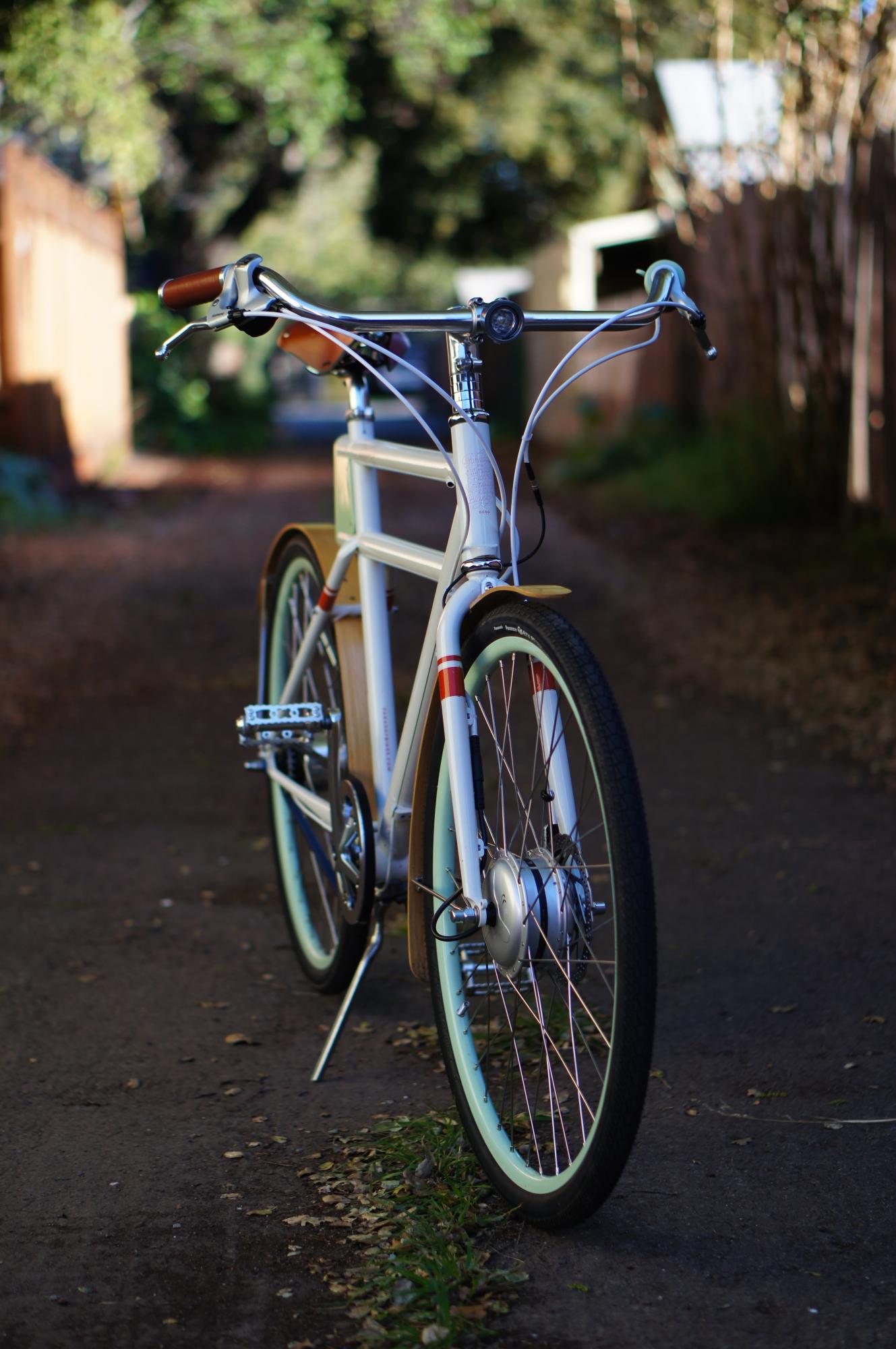 2014 Faraday Bicycles Porteur  White